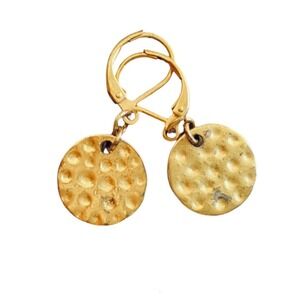 Gold plated circle textured dangle drop pierced earrings